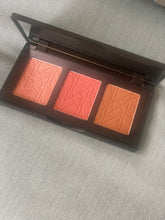 Load image into Gallery viewer, Check & Glow 2