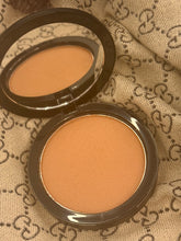 Load image into Gallery viewer, Vacation Glow
