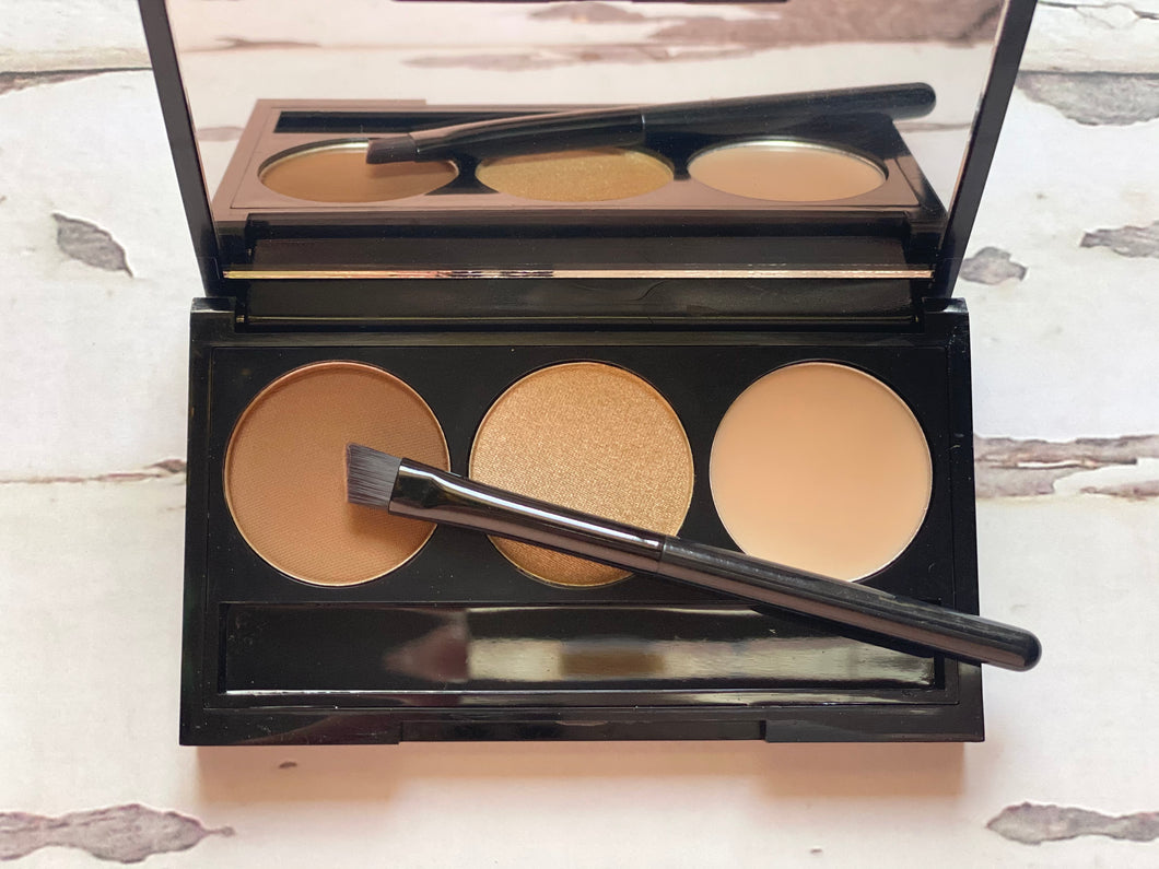 Sold out ! Brownie Brow shape palette