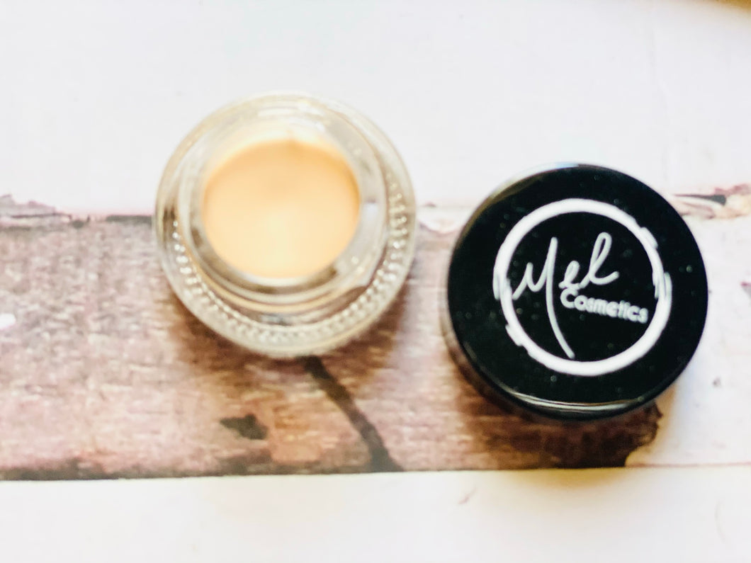 On sale ! Eye primer