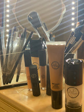 Load image into Gallery viewer, (On Sale )treat your self kit !!!Everything you need makeup kit
