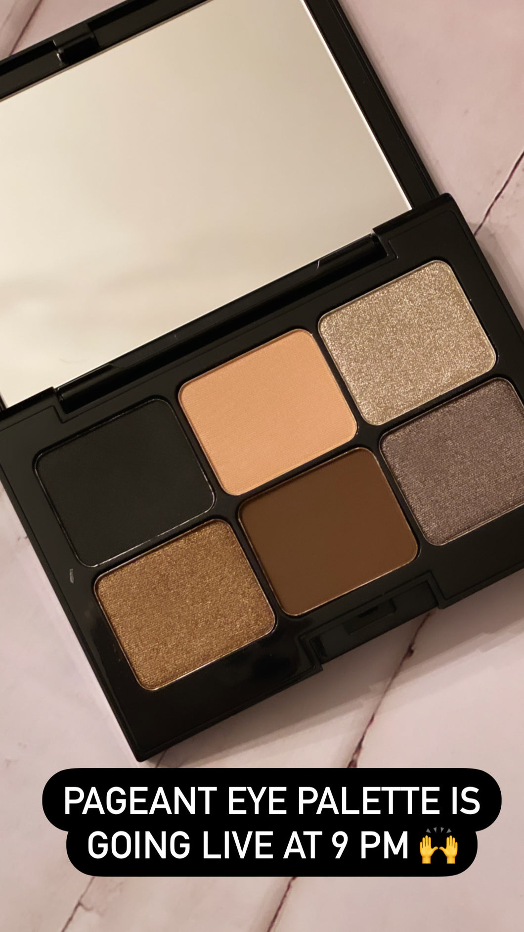 In Stock ....Pageant Palette